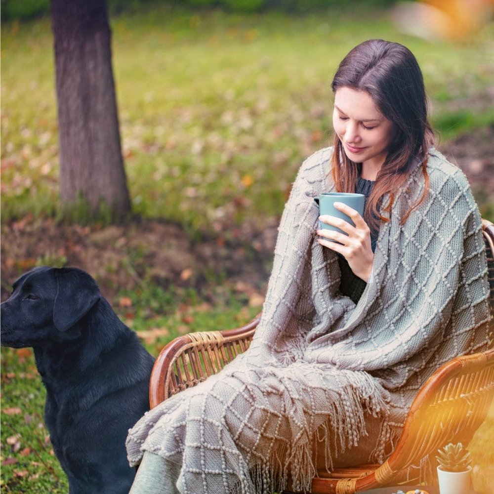 NEW VALENTINES Day GIFT Throw Blanket 50"x60" accent decor Knit gray wrap shawl - Picture 5 of 6